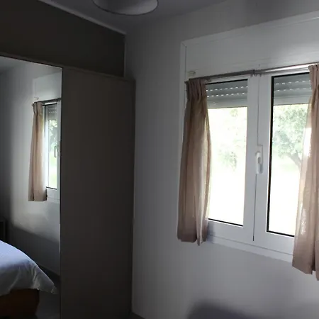 Thea Luxury Residences Zaháro