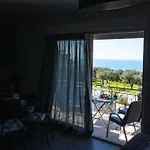 Thea Luxury Residences מלון דירות זכארו