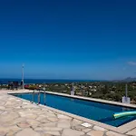 Thea Luxury Residences Aparthotel 4*