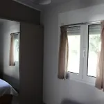Thea Luxury Residences זכארו