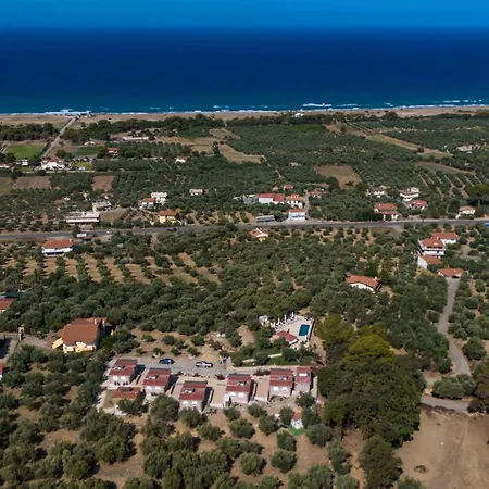 Aparthotel Thea Luxury Residences 4*