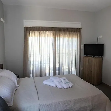 Apart-hotel Thea Luxury Residences 4*