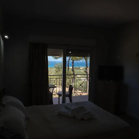 Thea Luxury Residences Zacharo