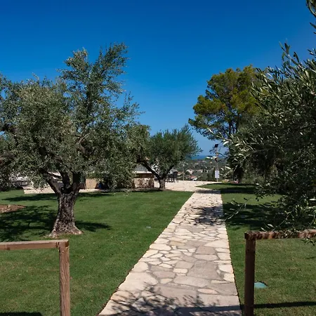 Thea Luxury Residences 4*