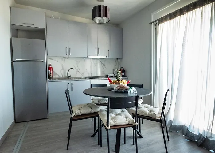 Thea Luxury Residences Zaháro