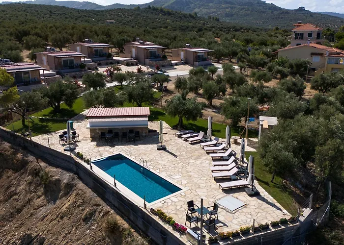 Lägenhetshotell Thea Luxury Residences 4*