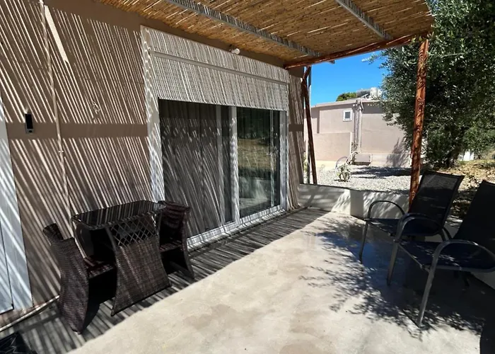 Thea Luxury Residences Apartmanhotel